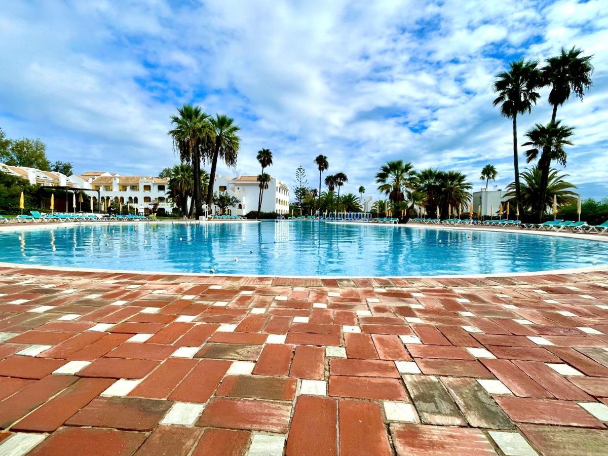 Golden Club- Eyes On Sea Apartment Cabanas De Tavira Exterior photo